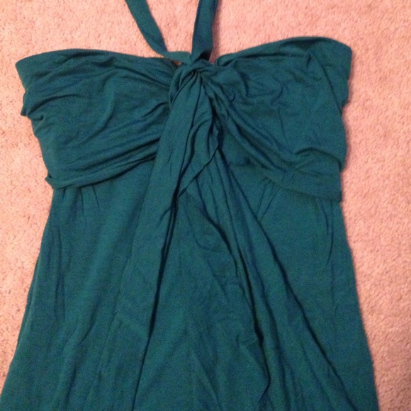 Halter top - Picture 2 of 2